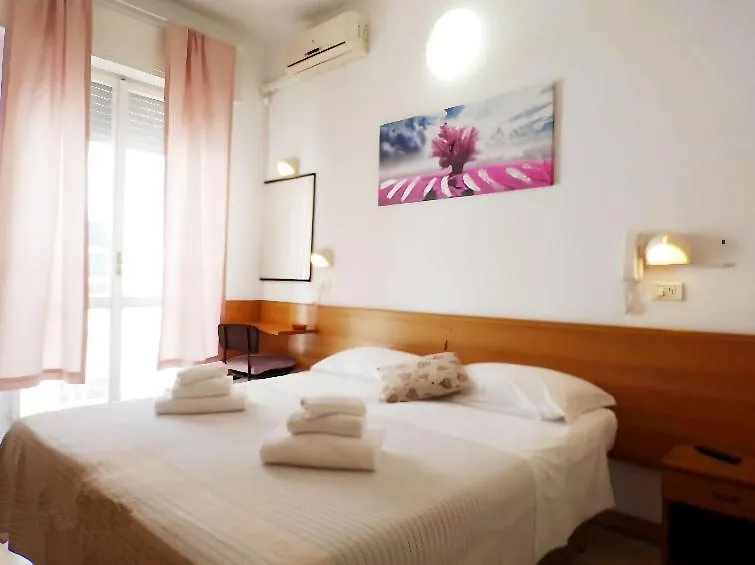 Hotel Graziella Mare Rimini 3*,